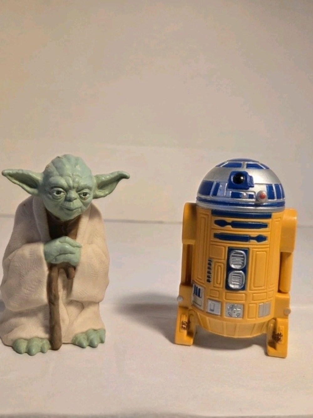 Vintage Applause 1996 Yoda And R2-D2 Figures Toys